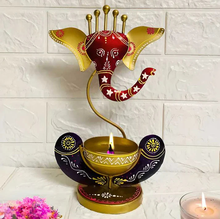 Festive Home & Décor